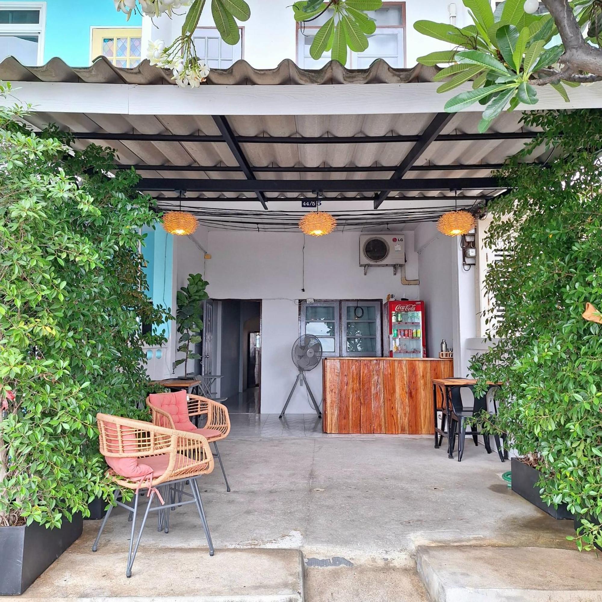 Jungle Cafe And Guesthouse Prachuap Khiri Khan Buitenkant foto
