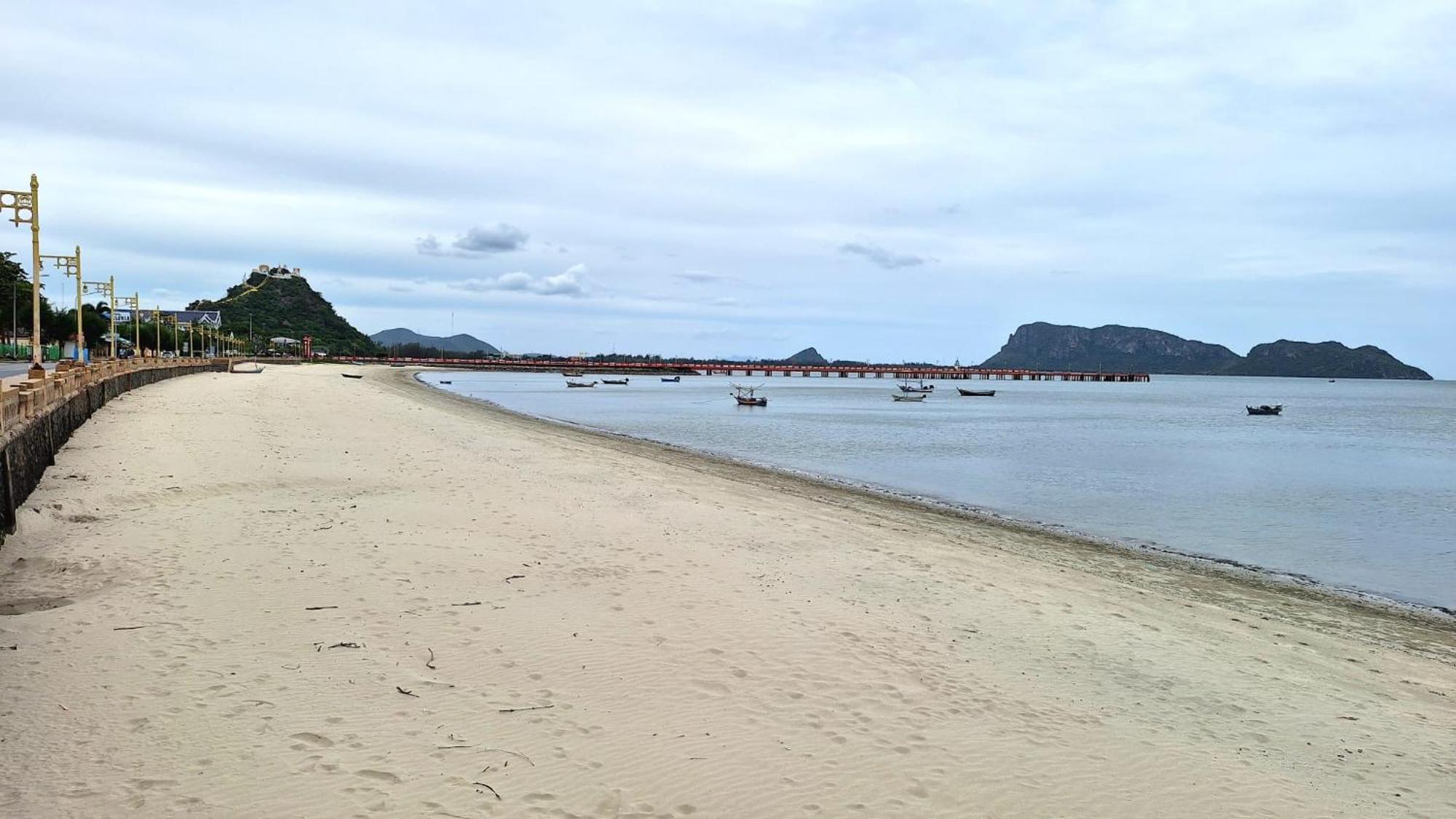 Jungle Cafe And Guesthouse Prachuap Khiri Khan Buitenkant foto